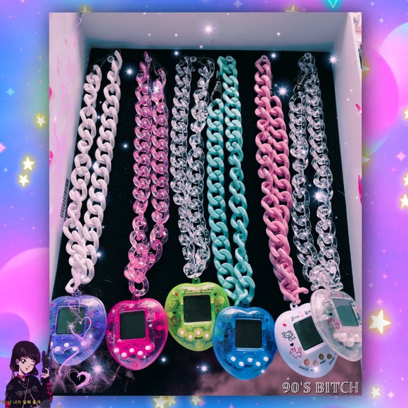 COPY - Tamagotchi Chain - Picture 4 of 5